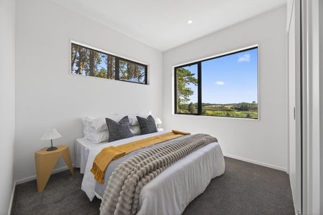 Photo of property in 244e West Hoe Heights, Orewa, 0931