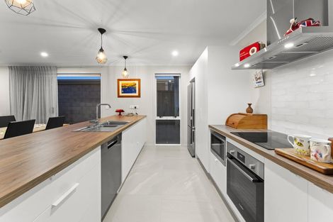 Photo of property in 26 Hillock Rise, Ramarama, Drury, 2579