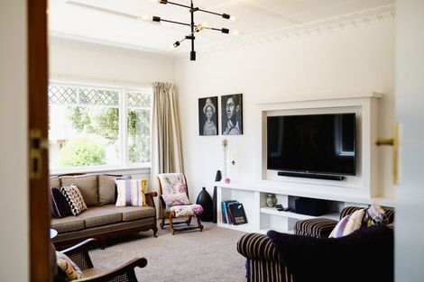 Photo of property in 10 Cliffs Road, Saint Clair, Dunedin, 9012