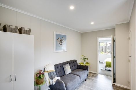Photo of property in 2/1 Hitchings Avenue, Onekawa, Napier, 4110
