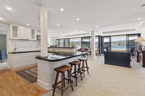 Photo of property in 4/308 Oriental Parade, Oriental Bay, Wellington, 6011