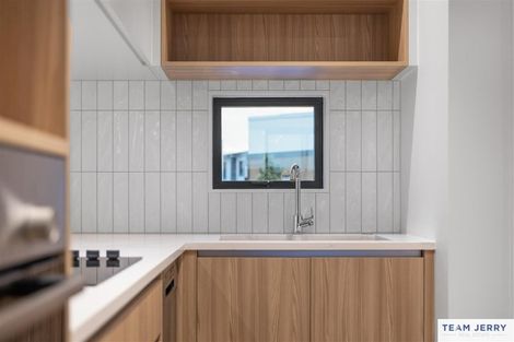 Photo of property in 13 Kuaha Road, Massey, Auckland, 0614