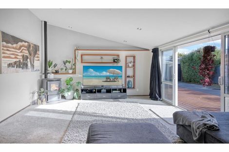 Photo of property in 41 Halswell Junction Road, Halswell, Christchurch, 8025