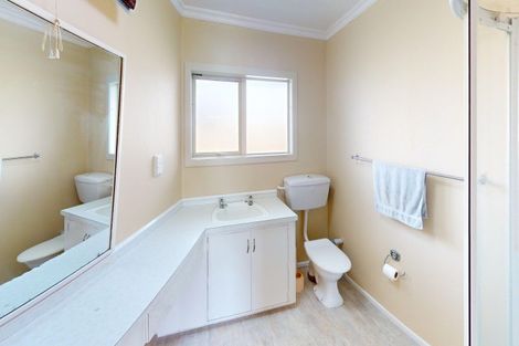 Photo of property in 121 Rua Avenue, Waitarere Beach, Levin, 5510