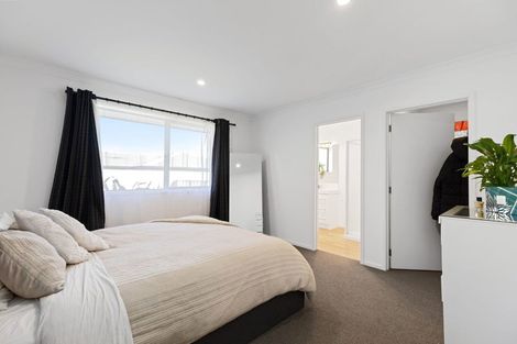 Photo of property in 234 Ballintoy Park Drive, Welcome Bay, Tauranga, 3175