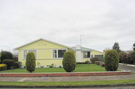 Photo of property in 3 Earl Street, Levin, 5510