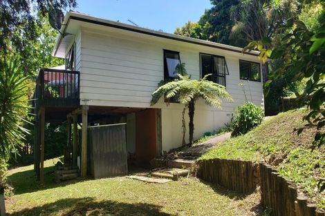Photo of property in 5 Foley Place, Torbay, Auckland, 0632