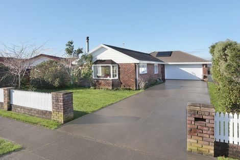Photo of property in 104 Kelvin Grove Road, Kelvin Grove, Palmerston North, 4414