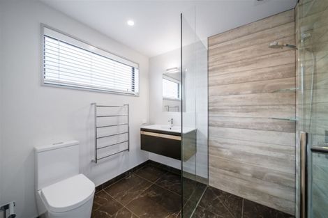 Photo of property in 52 Mount Linton Avenue, Wanaka, 9305