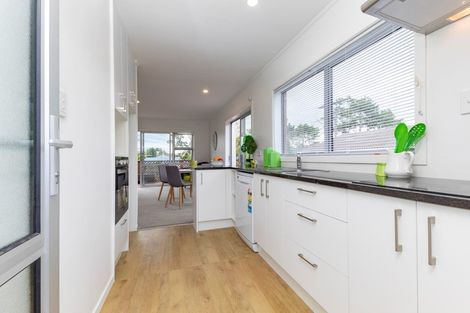 Photo of property in 3/118 Lynwood Road, New Lynn, Auckland, 0600