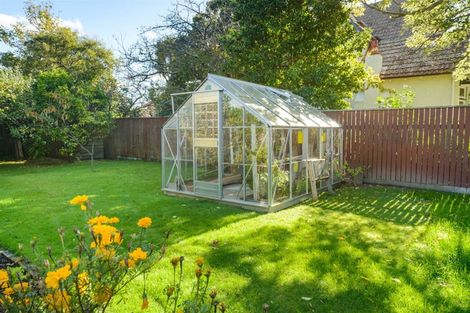 Photo of property in 42 Batt Street, West End, Palmerston North, 4410