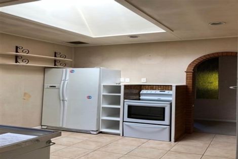 Photo of property in 66 Gardner Avenue, New Lynn, Auckland, 0600