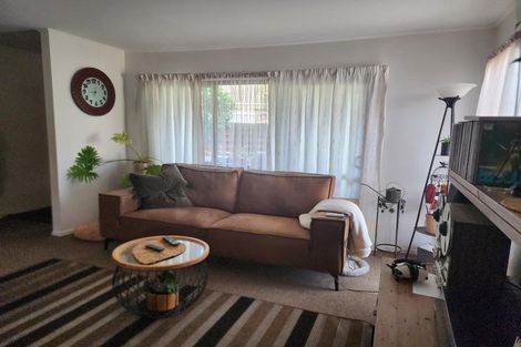 Photo of property in 1/18 Kentigern Close, Pakuranga, Auckland, 2010