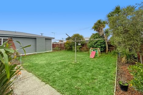 Photo of property in 92 Randolph Street, Woolston, Christchurch, 8062