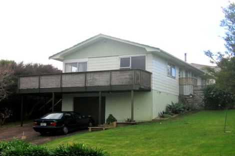 Photo of property in 26 Rehia Road, Massey, Auckland, 0614