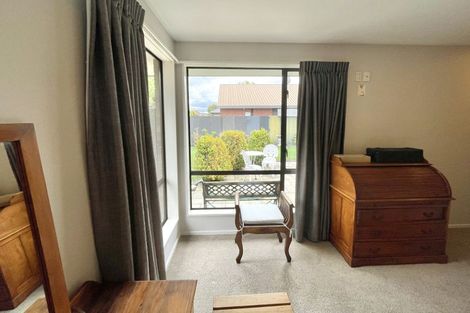 Photo of property in 32 Meadow Street, Papanui, Christchurch, 8052