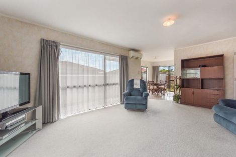 Photo of property in 1/12 Stead Crescent, Stoke, Nelson, 7011