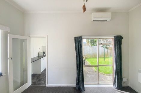 Photo of property in 63 Constable Street, Newtown, Wellington, 6021