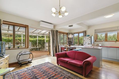 Photo of property in 17 Raumati Terrace, Khandallah, Wellington, 6035