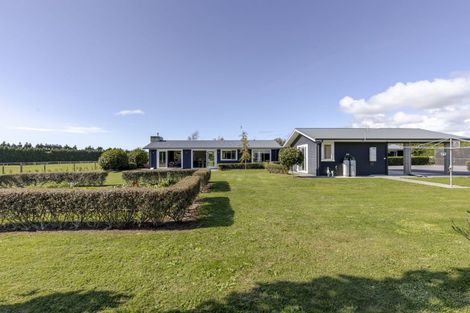Photo of property in 50a Richmond Road, Brixton, New Plymouth, 4373
