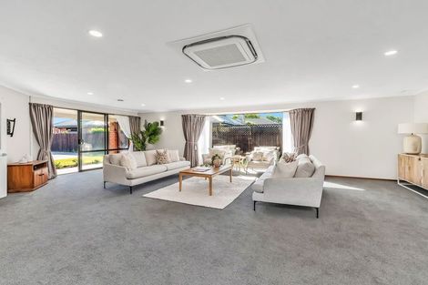 Photo of property in 335 Wigram Road, Halswell, Christchurch, 8025