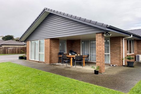 Photo of property in 16 Martindale Lane, Tuakau, 2121