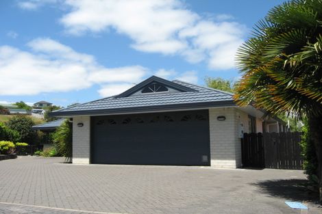 Photo of property in 15 Garden Terrace, Pukekohe, 2120