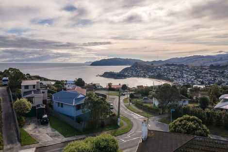 Photo of property in 63 Pikarere Street, Titahi Bay, Porirua, 5022