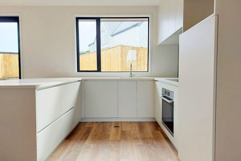 Photo of property in 103u1 Cambridge Road, Hillcrest, Hamilton, 3216