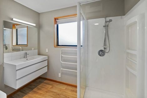 Photo of property in 113 Avonhead Road, Avonhead, Christchurch, 8042