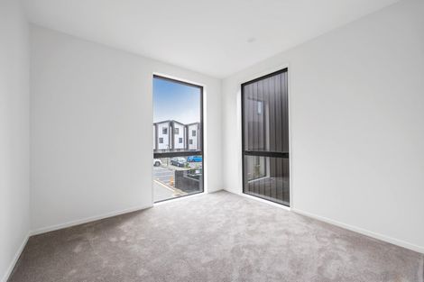 Photo of property in 32b/4 Westgate Drive, Massey, Auckland, 0614