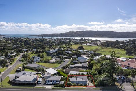 Photo of property in 25 Manukau Road, Raglan, 3225
