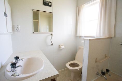 Photo of property in 22 Richmond Road, Carterton, 5713