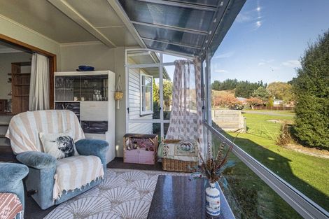 Photo of property in 7 Wilson Road, Hunterville, 4730