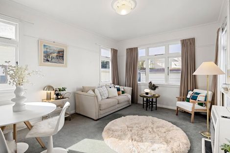 Photo of property in 1u6 Rixon Grove, Mount Victoria, Wellington, 6011