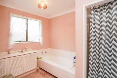 Photo of property in 71 Matua Road, Otatara, Invercargill, 9879