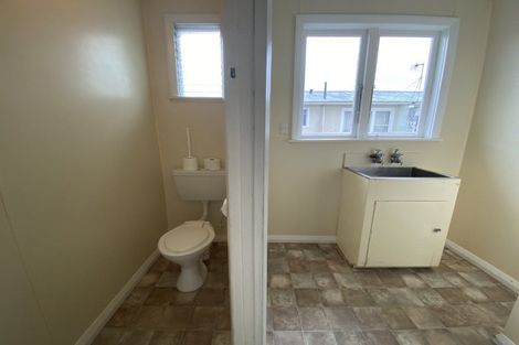 Photo of property in 85 Featherston Street, Takaro, Palmerston North, 4412