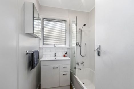 Photo of property in 25 Hinau Grove, Wainuiomata, Lower Hutt, 5014