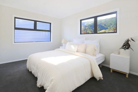 Photo of property in 8/1 Helvetia Grove, Naenae, Lower Hutt, 5011