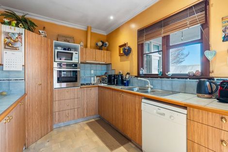 Photo of property in 39 Holyhead Street, Outram, 9019