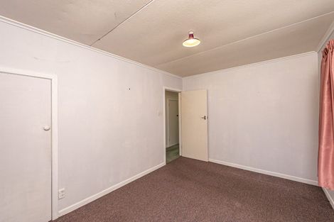 Photo of property in 62 Parkes Avenue, Saint Johns Hill, Whanganui, 4501