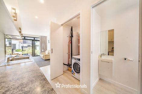 Photo of property in 1 Glen Evans Crescent, Fairfield, Lower Hutt, 5011