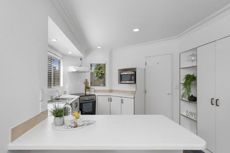 Photo of property in 10a Riverton Road, Mount Maunganui, 3116