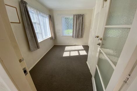 Photo of property in 158f1 Newlands Road, Newlands, Wellington, 6037