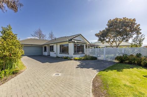 Photo of property in 12 Flemington Place, Taradale, Napier, 4112