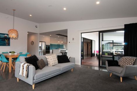 Photo of property in 6 Eldorado Place, Cromwell, 9310