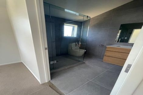 Photo of property in 30 Sorrel Crescent, Bucklands Beach, Auckland, 2012