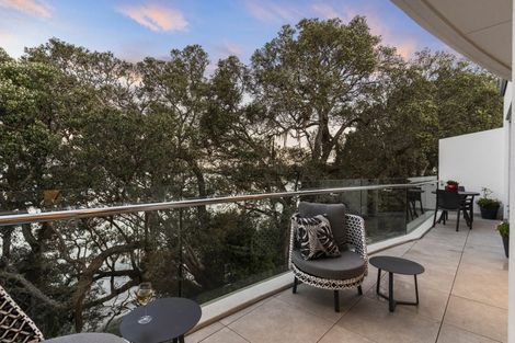 Photo of property in 1/7 The Promenade, Takapuna, Auckland, 0622