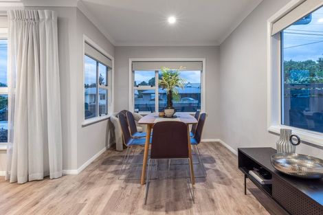 Photo of property in 9 Gordon Place, Levin, 5510