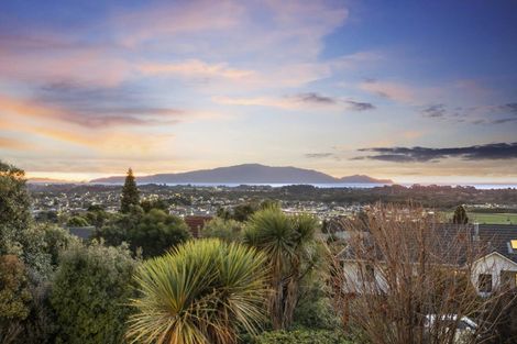 Photo of property in 14 Kea Street, Waikanae, 5036